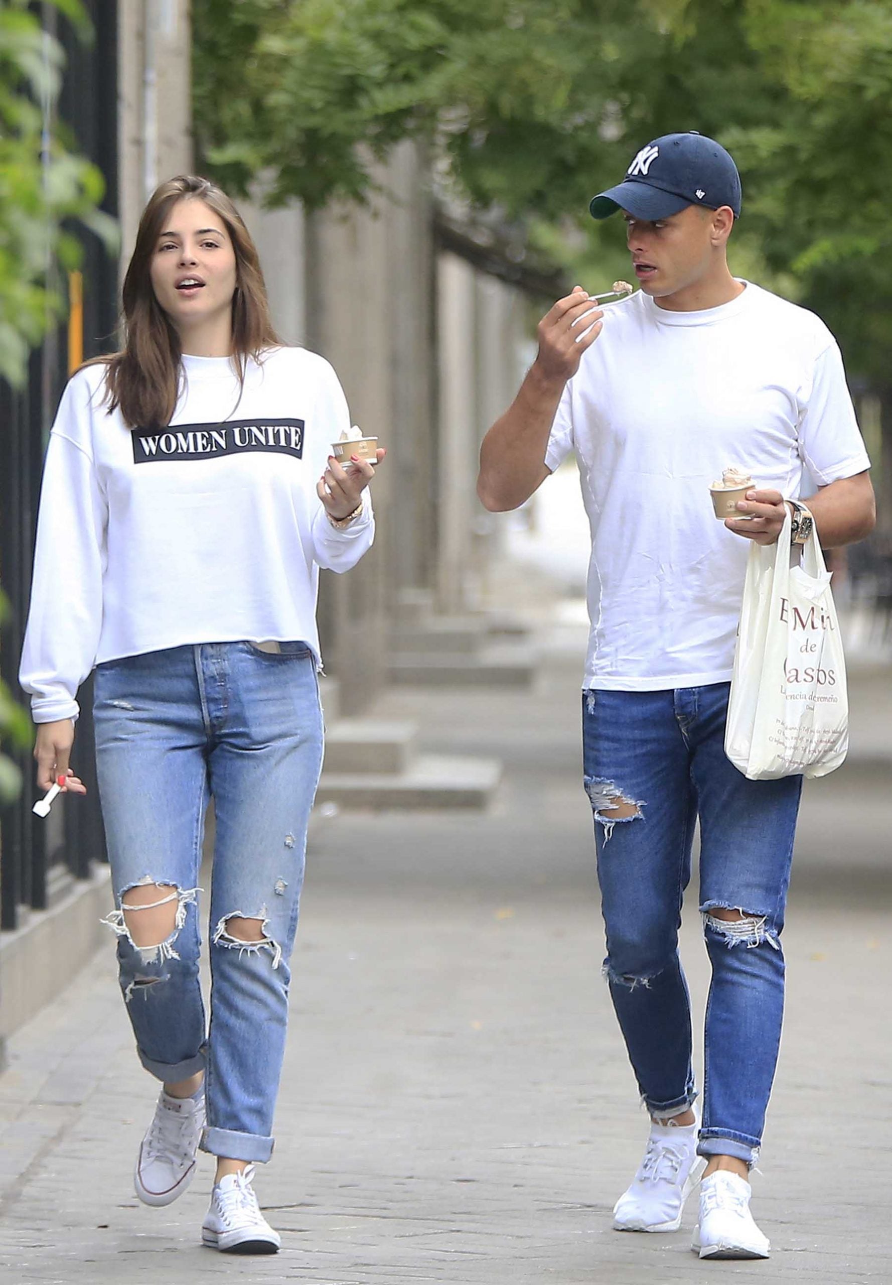 Chicharito y Andrea Duro / GTRES