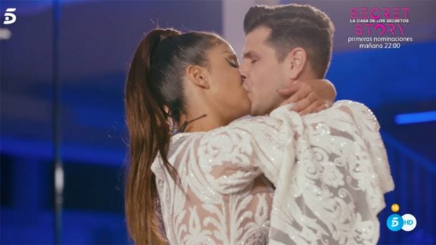 Tania y Alejandro en el 'Reencuentro'./Telecinco