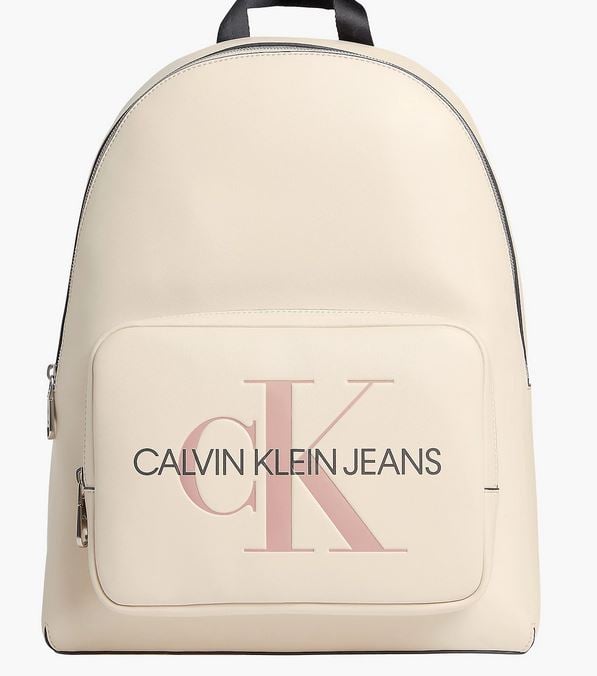 La mochila de Calvin Klein con un 50% de descuento que amar&aacute;s
