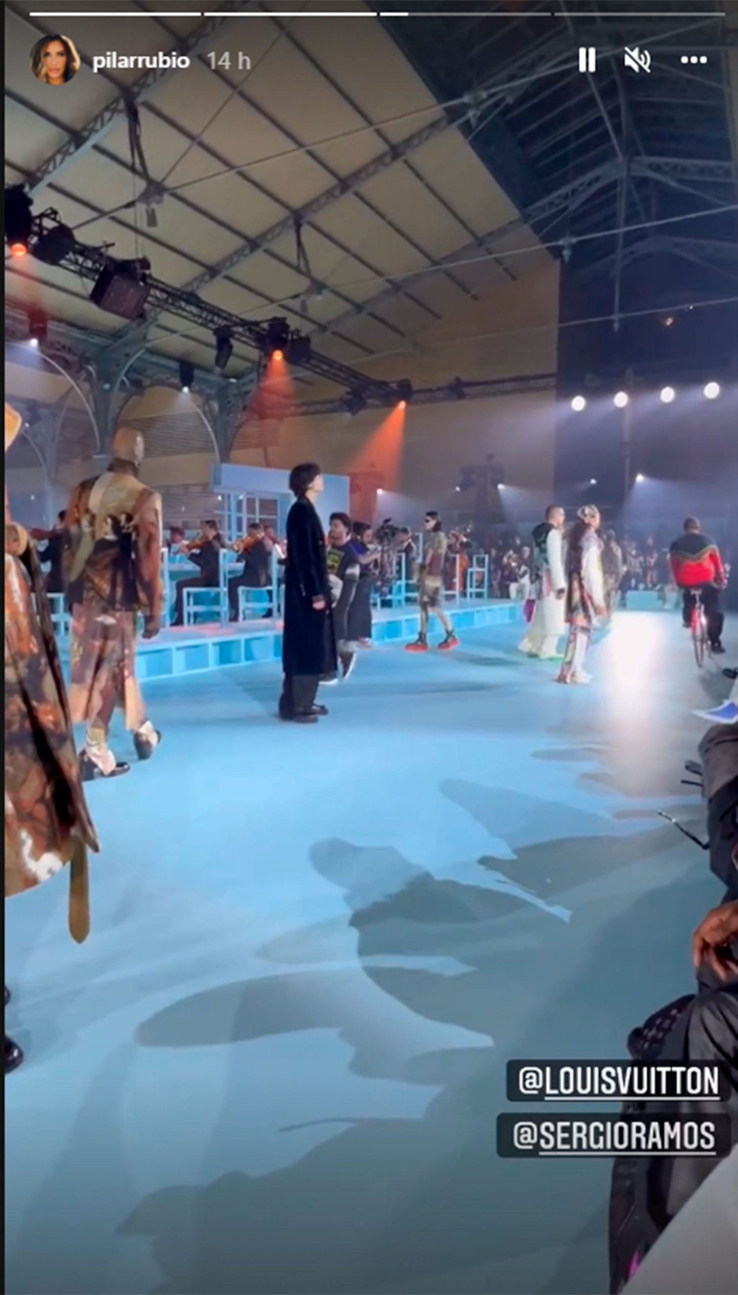Desfile de Louis Vuitton en Par&iacute;s / Instagram de Pilar Rubio