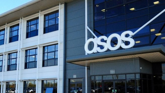 El abrigo de plumas más rebajado de Tommy Hilfiger en Asos