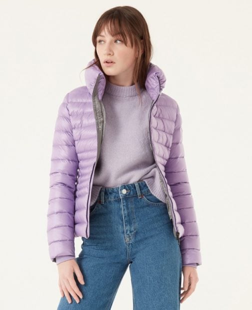 Aprovecha las rebajas para hacerte con el plum&iacute;fero que llevan las pijas madrile&ntilde;as