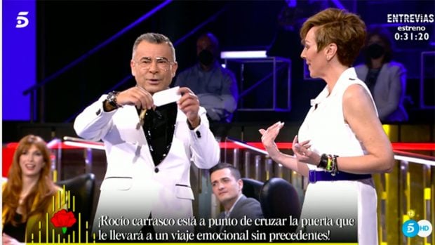 Roc&iacute;o Carrasco y Jorge Javier, en el plat&oacute;./Telecinco