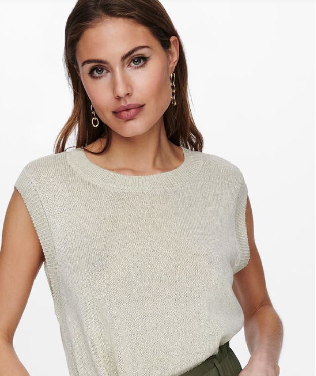 prenda estrella del outlet de Cortefiel