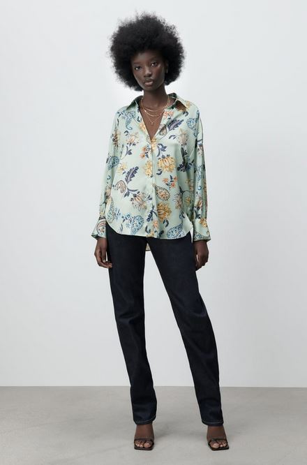 La camisa m&aacute;s especial de Zara ya est&aacute; a la venta