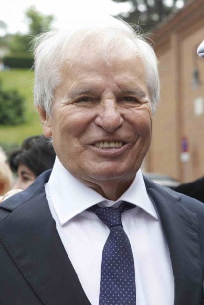 Manuel Ben&iacute;tez