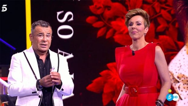 Roc&iacute;o Carrasco y Jorge Javier V&aacute;zquez en el plat&oacute;./Telecinco