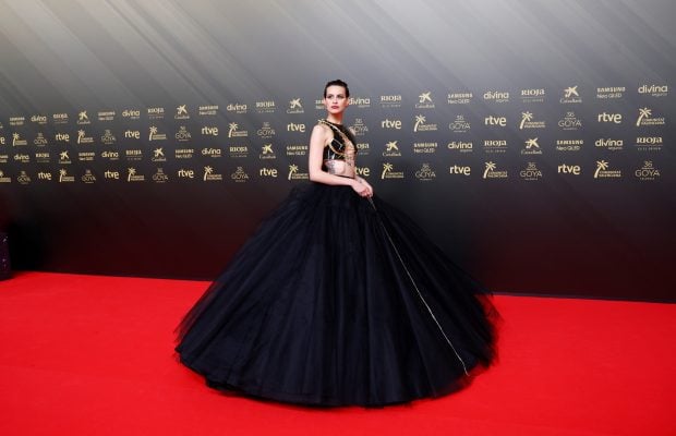 Milena Smit en el photocall de los Goya 2022 / Gtres