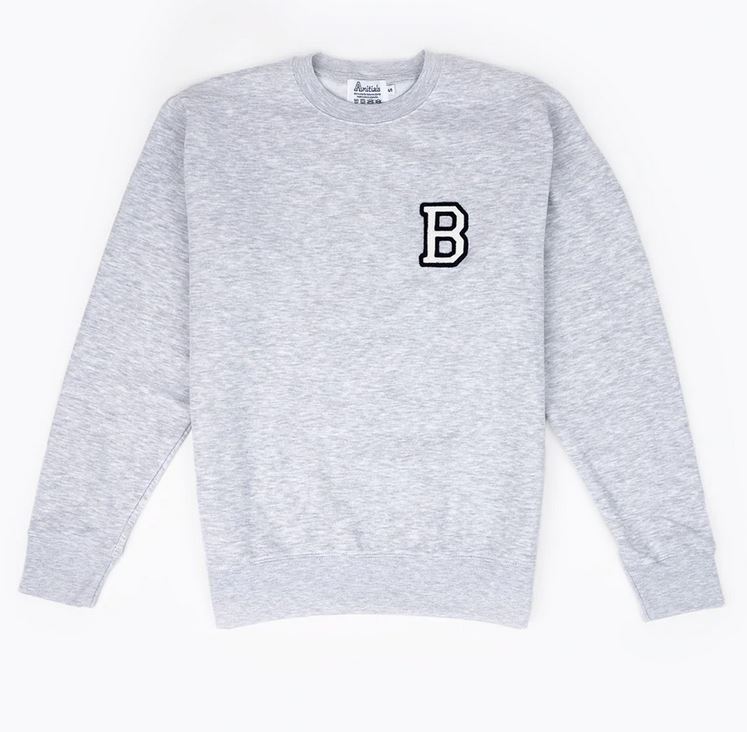 La sudadera de Name The Brand, la marca de María Pombo, que usarás los días de frío