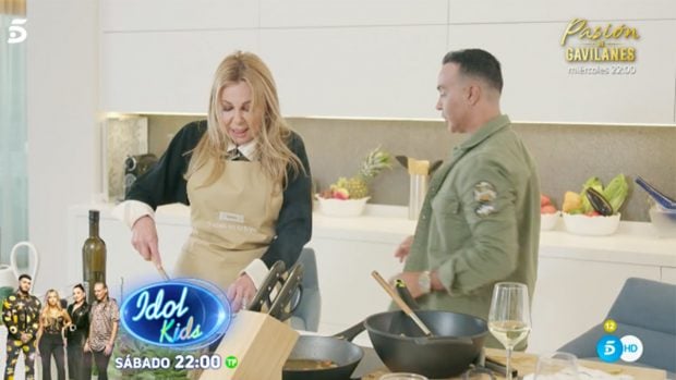 Ana Obreg&oacute;n y Luis Roll&aacute;n en 'Mi casa es la tuya'./Telecinco