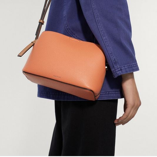 El bolso amarillo de Parfois que será un superventas