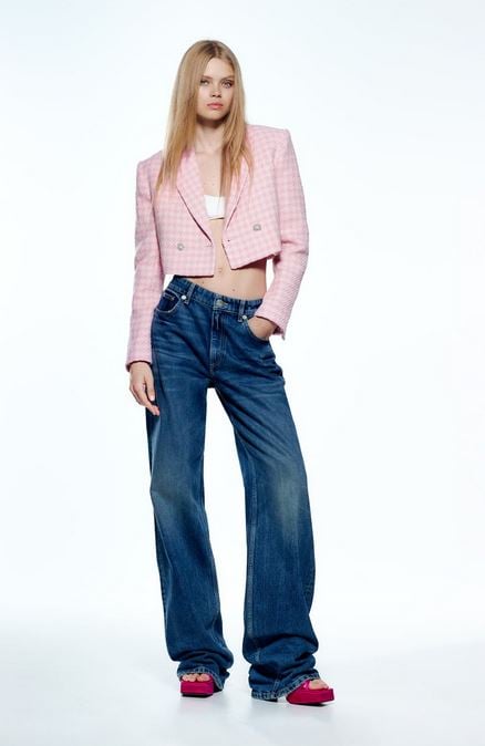 El traje de chaqueta y shorts de Zara que va a arrasar en primavera