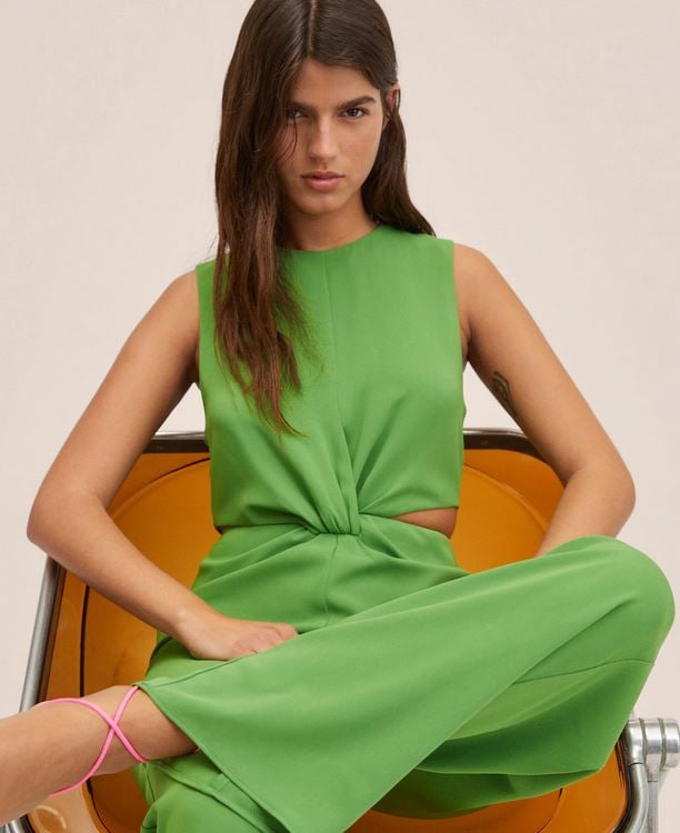 El mono de Mango ideal para bodas y comuniones
