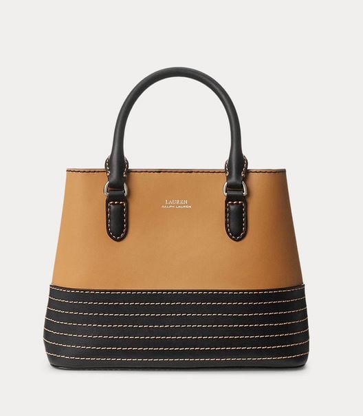Hay hits que se mantienen al paso del tiempo. como el bolso de Ralph Lauren que nunca pasa de moda.