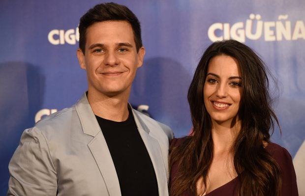 Christian G&aacute;lvez y Almudena Cid en un photocall / Gtres