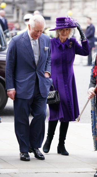 El pr&iacute;ncipe Carlos y Camilla de Cornualles llegando al acto./Gtres