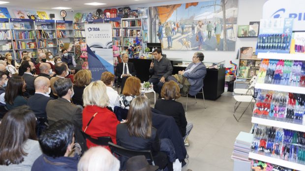 Luis Alfonso de Borb&oacute;n en la presentaci&oacute;n de su nuevo proyecto en Madrid./Gtres