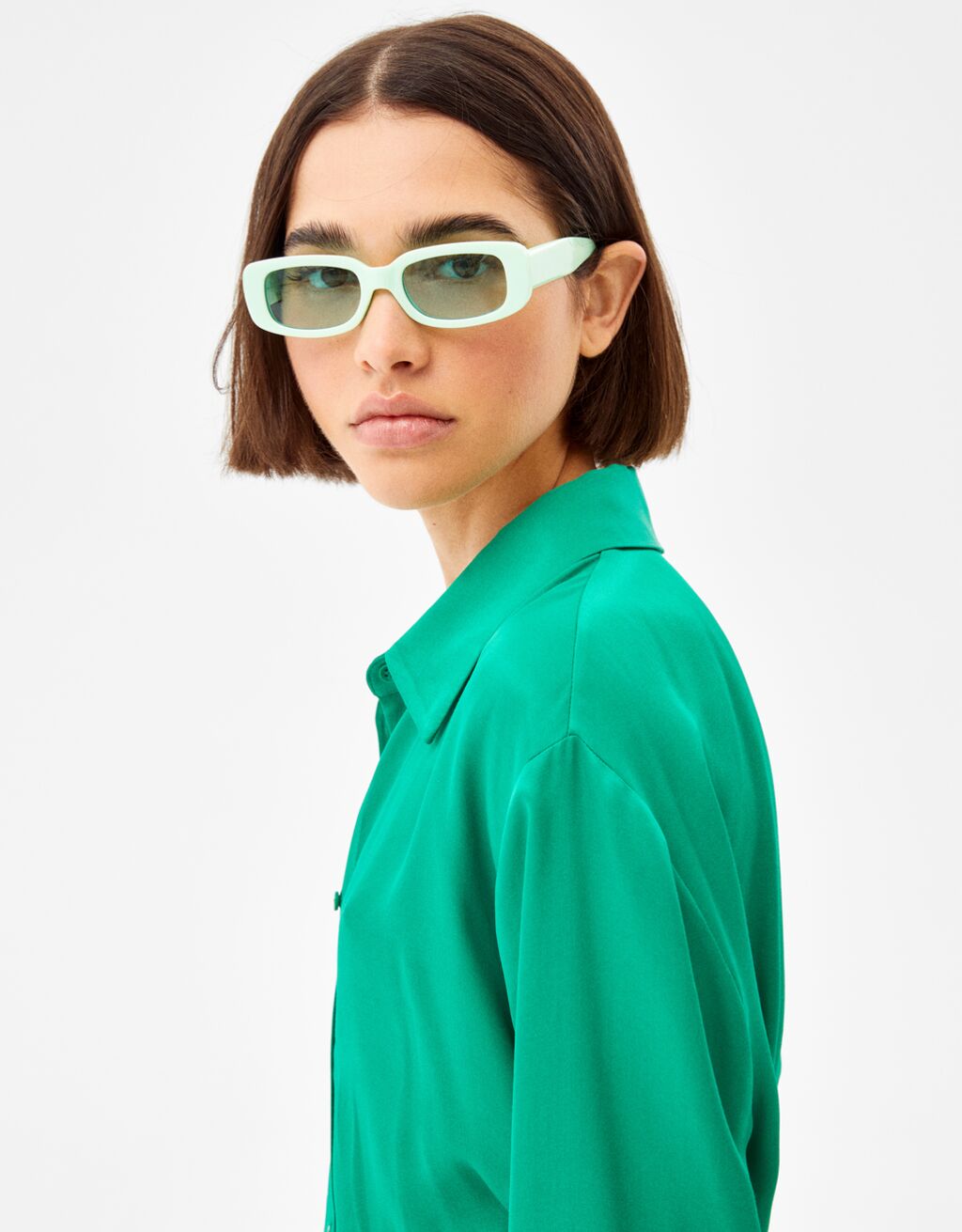 Las gafas de sol de Bershka con las que parecer&aacute;s influencer cuestan menos de 10 euros
