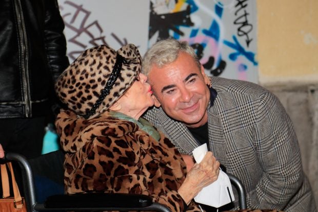 Concha Velasco y Jorge Javier V&aacute;zquez en el teatro / Gtres