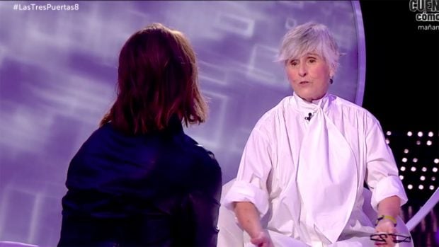 Mercedes Mil&aacute; y Mar&iacute;a Casado en 'Las tres puertas'./TVE