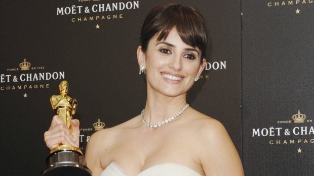 Pen&eacute;lope Cruz con un Oscar / Gtres