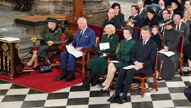 La familia real en el homenaje
