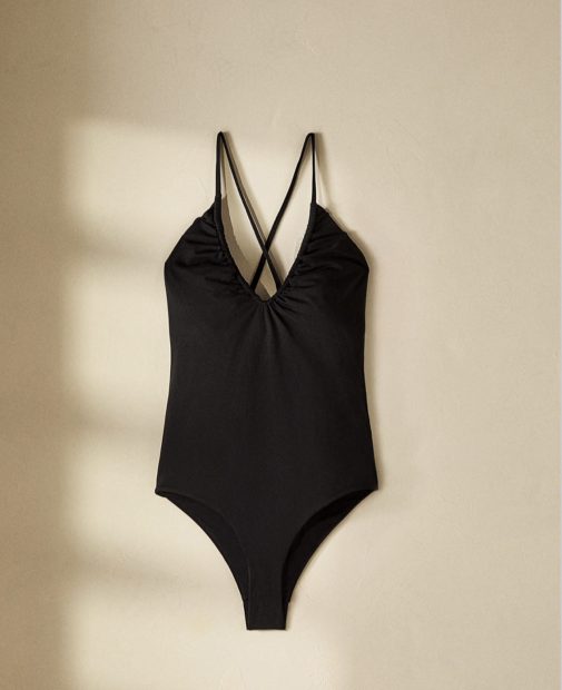 Traje de baño fruncido / Zara Home