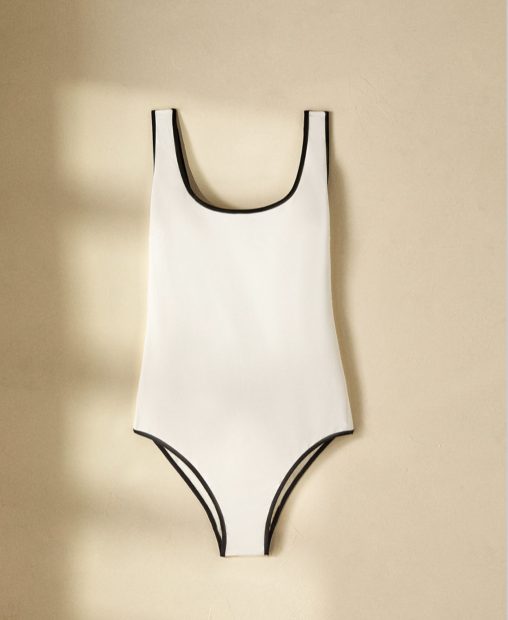 Traje de baño contraste / Zara Home