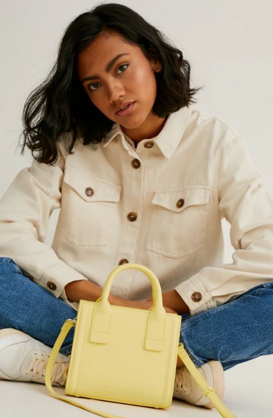 El bolso m&aacute;s cuco de C&A en colores pastel