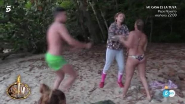 Alba Carillo y Gloria Camila en 'Supervivientes' / Telecinco