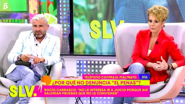 Roc&iacute;o Carrasco y Jorge Javie V&aacute;zquez en 'S&aacute;lvame' / Telecinco