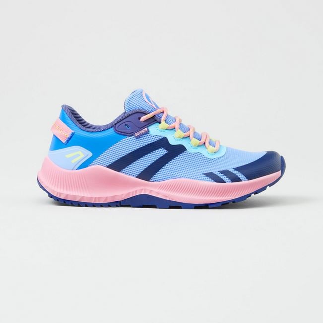 Las coloridas zapatillas de Lefties perfectas para salir a pasear