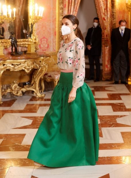 La Reina Letizia en una recepci&oacute;n / Gtres