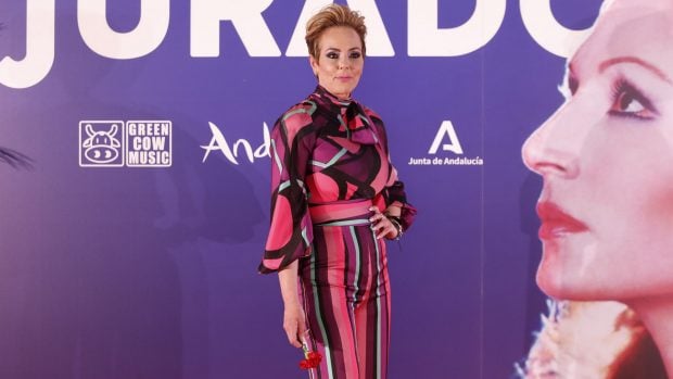 Roc&iacute;o Carrasco posando en un phorocall antes del concierto de 'Mujeres cantan a Roc&iacute;o Jurado' / Gtres