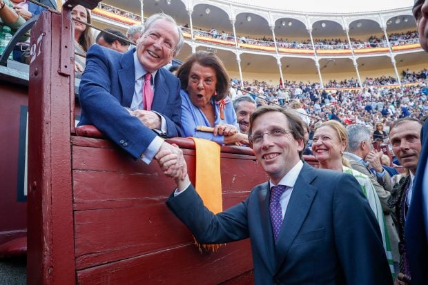 Jos&eacute; Luis Mart&iacute;nez-Almeida en Las Ventas / Gtres