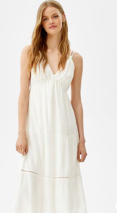 Ser&aacute; la prenda tendencia del verano y est&aacute; en tres colores distintos. Bershka tiene casi agotado el vestido con volantes