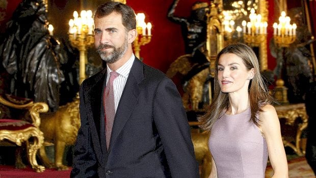 Don Felipe y Do&ntilde;a Letizia en una imagen de archivo / Gtres