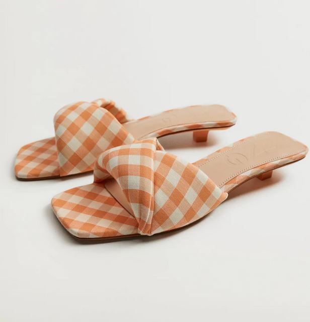 Las sandalias de Mango Outlet de poqu&iacute;simo tac&oacute;n que te flipar&aacute;n