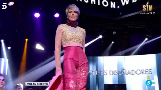 Roc&iacute;o Carrasco desfilando / Telecinco