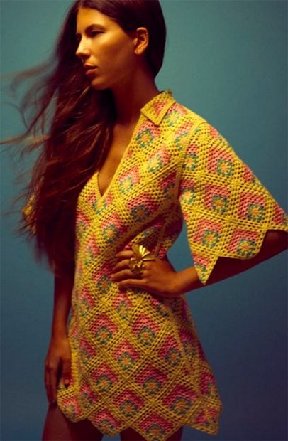 Minivestido multicolor de crochet / Zara