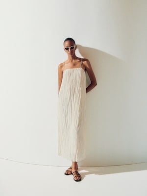 Los 7 vestidos de Massimo Dutti para sobrellevar el calor