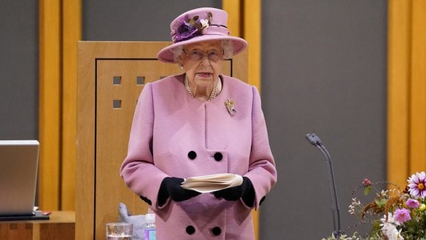 La Reina Isabel II en una imagen de archivo / Gtres