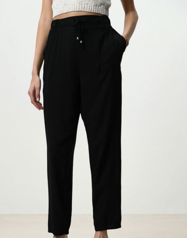 Los pantalones fluidos de Lefties para ir c&oacute;moda y fresca
