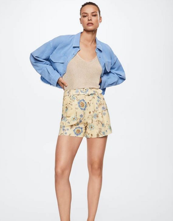 El conjunto de blusa y shorts de Mango que aman las francesas por su estilo rom&aacute;ntico