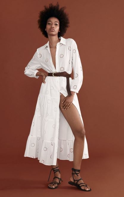 El vestido bordado de Zara que incluye un minibolsito a juego