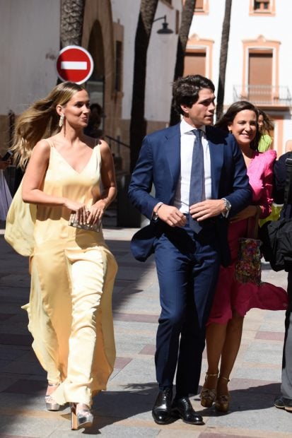 Mar&iacute;a Pombo y Pablo Castellano en la boda de Marta Lozano y Lorenzo Remohi / Gtres
