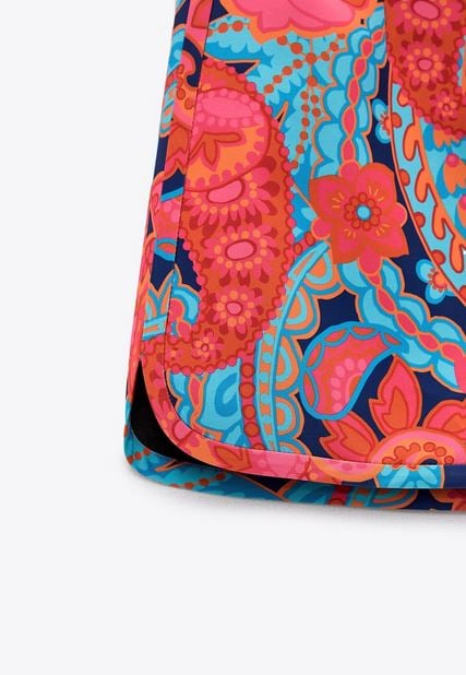 La falda de Zara que parece de alta costura