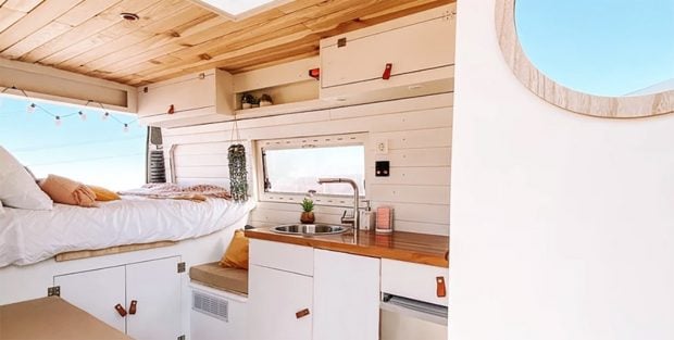 Camper / The Feather Van