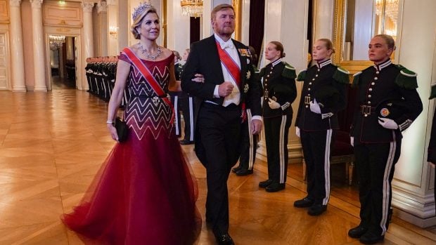 M&aacute;xima de Holanda ha lucido un dise&ntilde;o rojo / Gtres