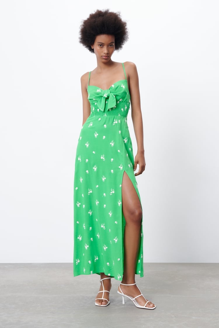 Los 5 vestidos que van a volar en cuanto empiecen las rebajas de Zara